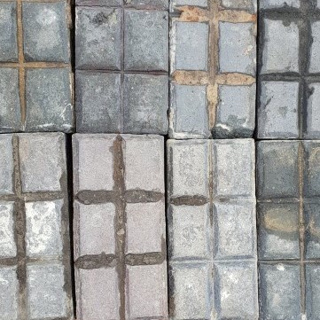 6 bar Blue Stable Pavers Reclaimed