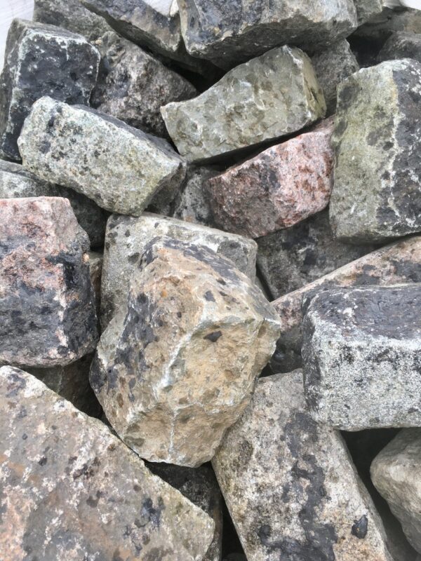 Mixed colour granite edging cobbles