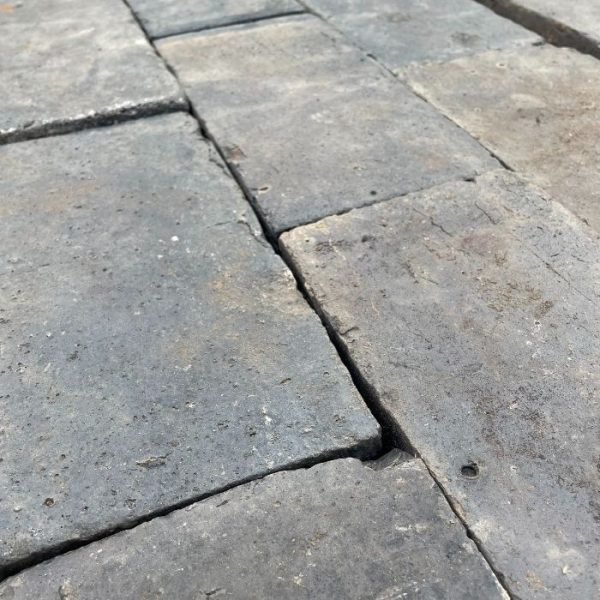 Victorian Smooth Blue Pavers