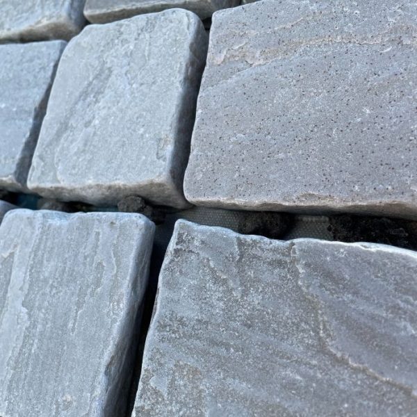 Kandla Grey Sandstone Tumbled Setts