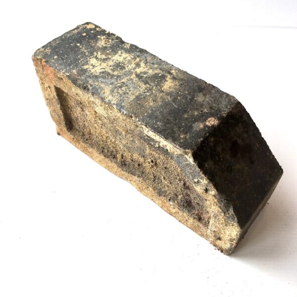 Reclaimed Blue Single Cant brick