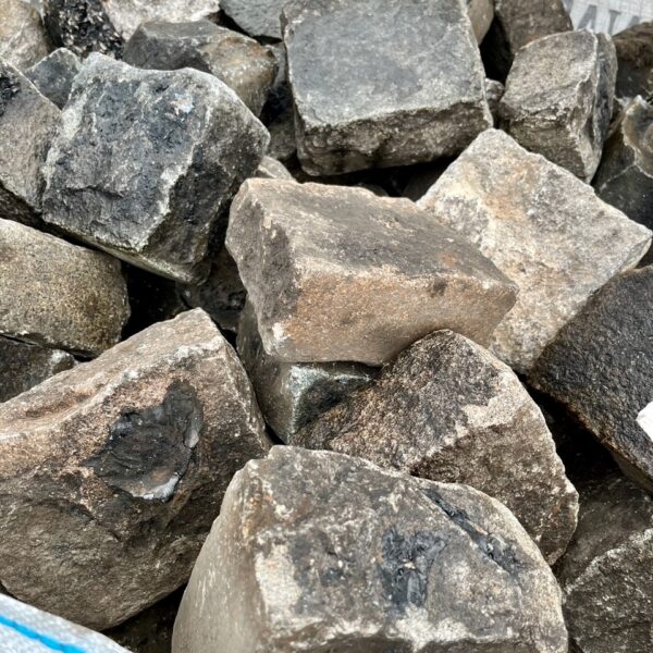 Mixed colour granite edging cobbles