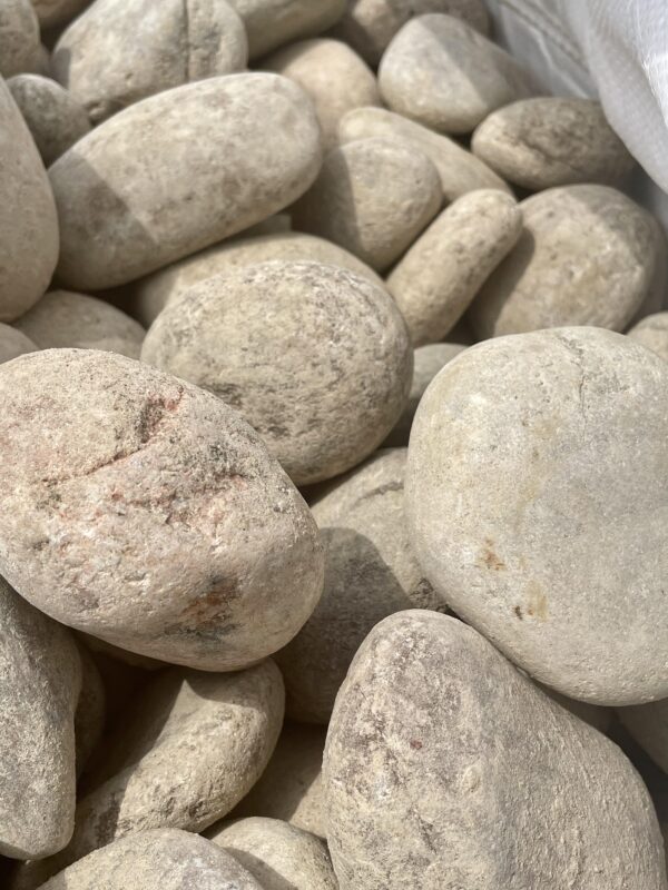 Beach Cobbles decorative stones 50-80mm