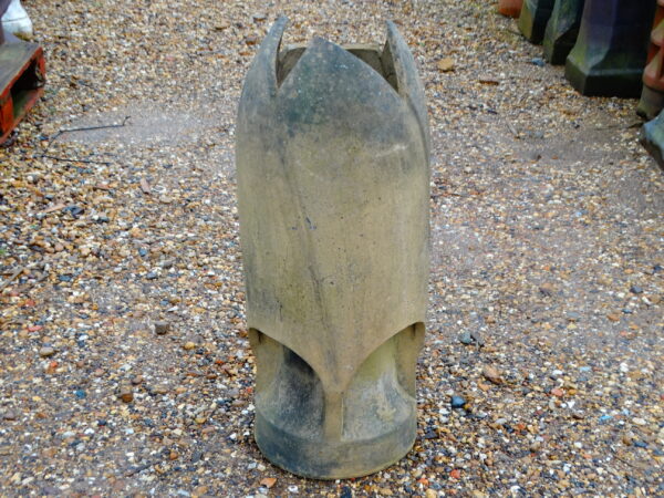 Rare Buff Tulip Top Chimney Pot Main Image WAT-02035