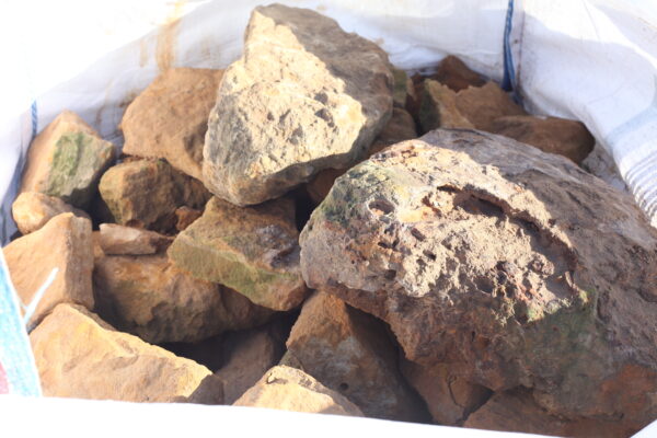 Reclaimed Ironstone Rubble Stone WAT-02241