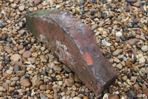 Reclaimed Red Triangular Wall Coping 4 WAT-01688