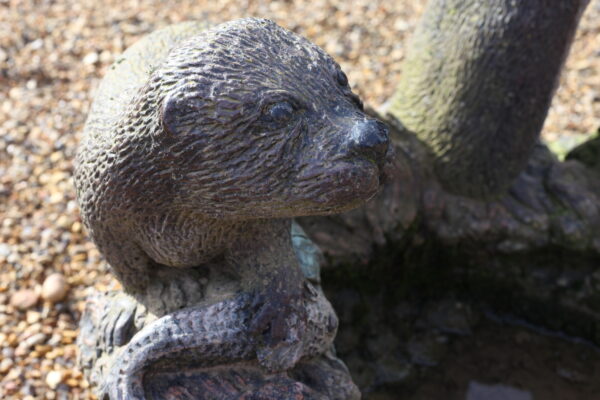 Reconstituted Stone Otter Water Feature 6 GFO-0103
