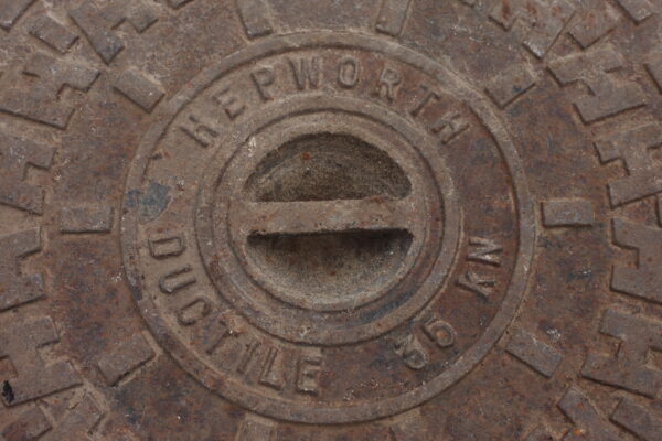 Reclaimed Hepworth Manhole Cover 6 IRON-0036