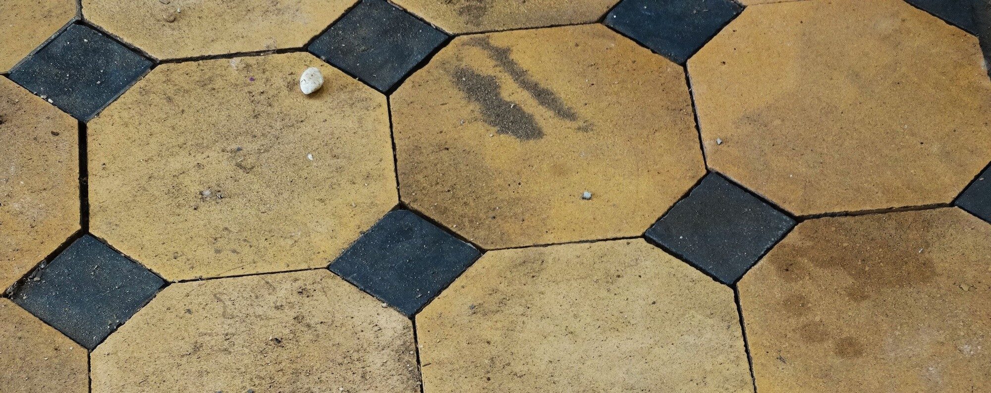 Interior Stone Flags & Tiles