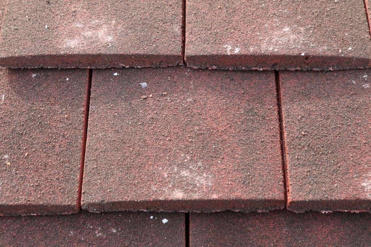 Redland Plain Roof Tiles 3 ROOF-0222