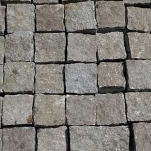 Weathered Silver Grey Setts 2 Bulk Bag RPAV-0085