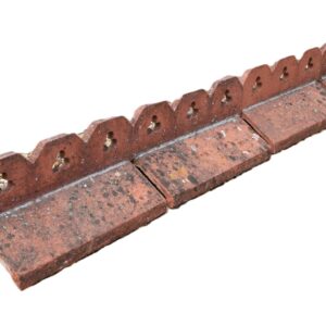 Triple Trefoil Crested Ridge Tile 1 ROOF-0251