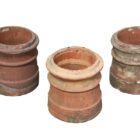 Small Rimmed Terracotta Chimney Pot 1 ROOF-0179