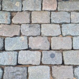 Split Belgian Granite Cobbles Reclaimed 1 RPAV-0113