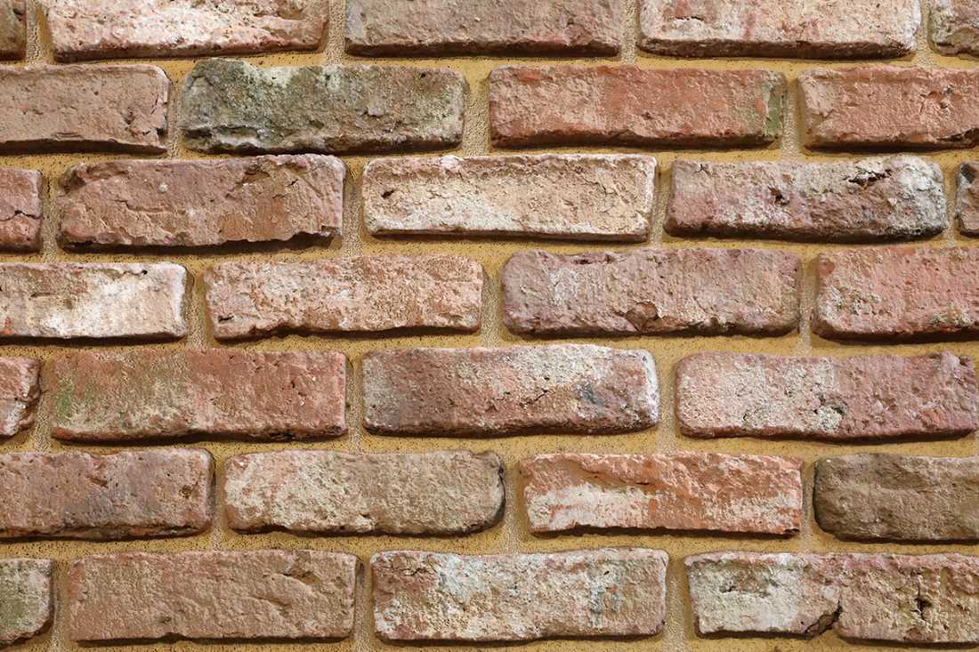 Antique Tudor Brick Slips 2 SBRICK-087