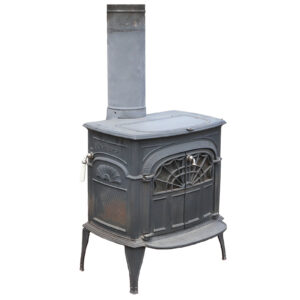 Reclaimed Intrepid Wood Stove Vermont Castings 1 FIRE-0110