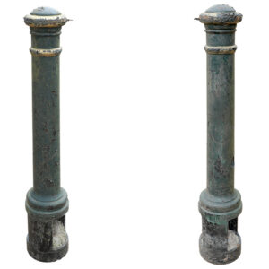 Broxap Cast Iron Bollards 1a IRON-0178